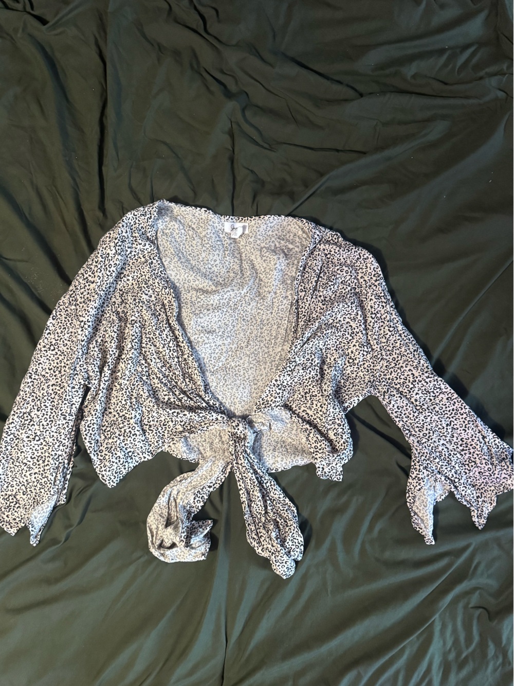 Jopna Cheetah Tie Crop Top
